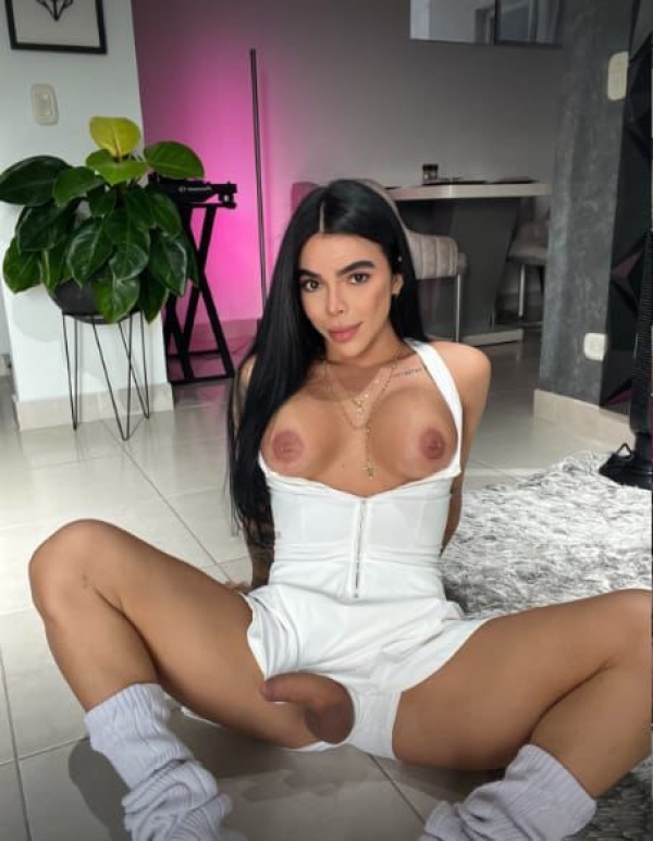 Транссексуалка Молли