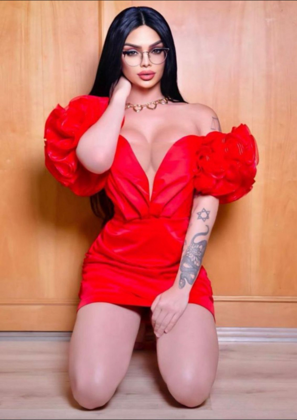 Транссексуалка Диана